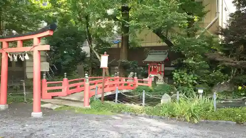 小梳神社の末社・摂社
