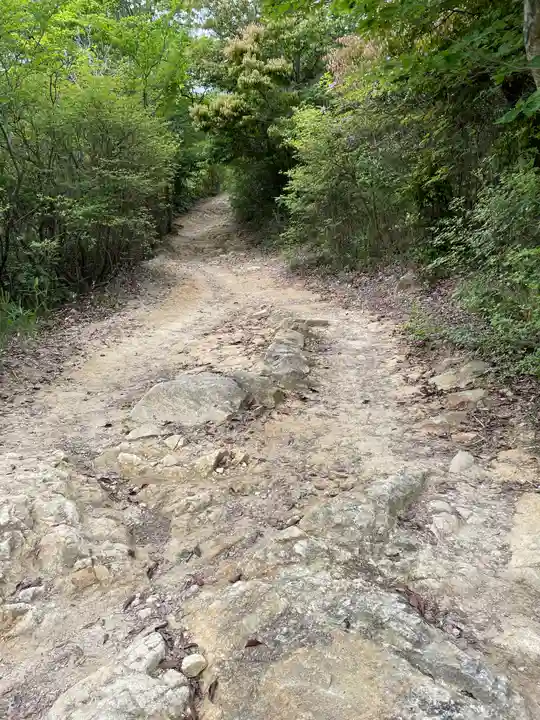 中山寺奥之院の周辺