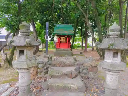 高牟神社（瀬古）の末社・摂社