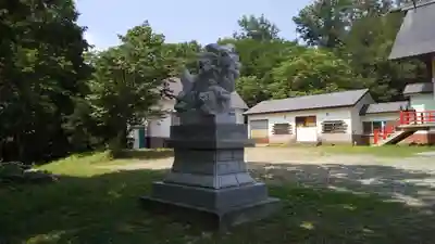 余市神社の狛犬