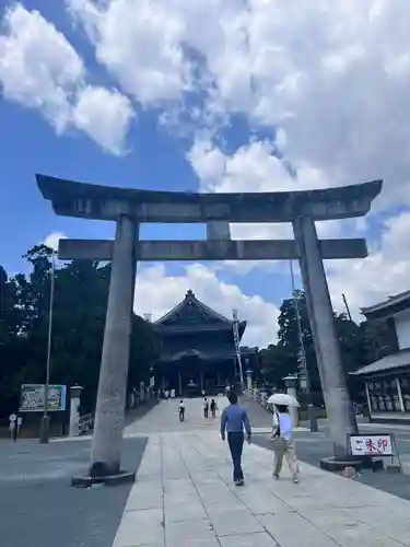 豊川閣　妙厳寺の鳥居