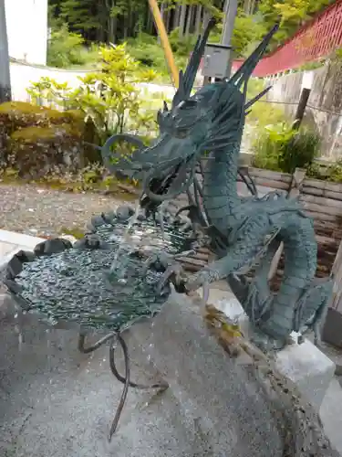 西方寺の手水舎