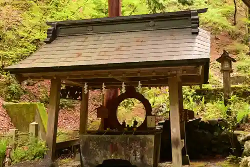 大嶽山那賀都神社(山梨県)