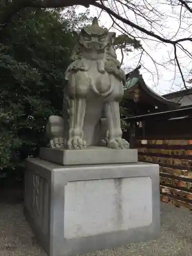 寒川神社の狛犬