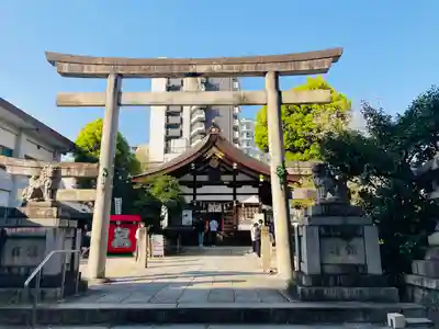 三輪神社の鳥居