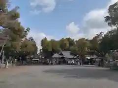 泉穴師神社の建物その他