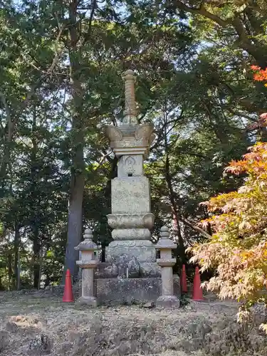 光明寺の塔