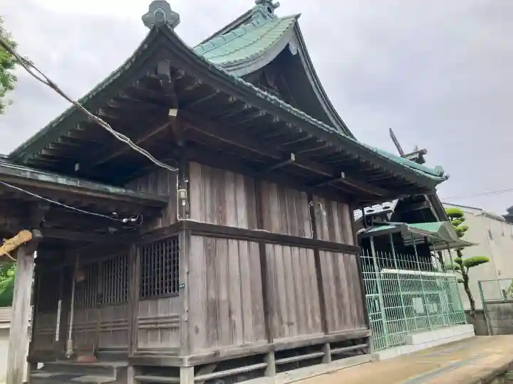 小岩田天祖神社の{uncategorized: "未分類", other: "その他", undefined: "問題あり", building: "その他建物", grave: "お墓", sacred_gate: "鳥居", guardian: "狛犬", statue: "像", buddha: "仏像", history: "歴史", nature: "自然", garden: "庭園", animal: "動物", pagoda: "塔", temizu: "手水舎", mountain_gate: "山門・神門", sanctuary: "本殿・本堂", subordinate: "末社・摂社", art: "芸術", scenery: "景色", jizo: "地蔵", ema: "絵馬", goshuin: "御朱印", omikuji: "おみくじ", items: "授与品その他", amulet: "お守り", goshuincho: "御朱印帳", eats: "食事", festival: "お祭り", votive_dance: "神楽", shichigosan: "七五三参", wedding: "結婚式", experience: "体験その他", initially: "初詣", around: "周辺", anti_infection: "感染症対策"}