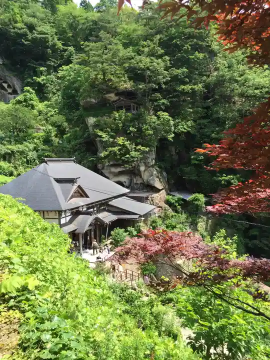 宝珠山 立石寺の景色
