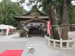 建部大社の本殿