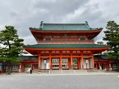 平安神宮の山門・神門