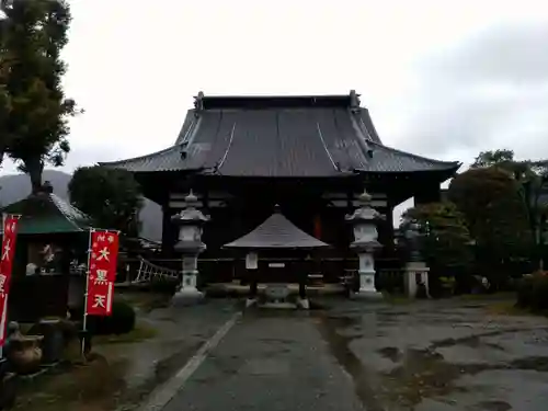 遠妙寺の本殿・本堂