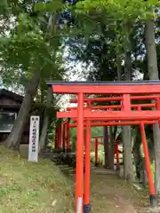 橋塚稲荷大明神の鳥居