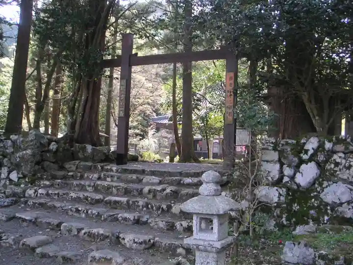 興聖寺の山門・神門
