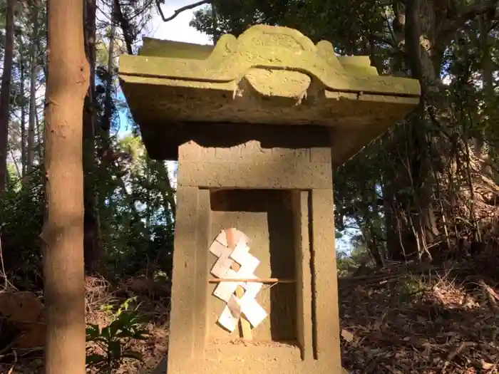 山神社の建物その他