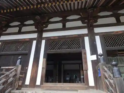 東大寺 法華堂（三月堂）の山門・神門