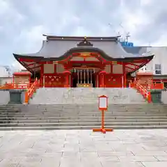 花園神社の本殿