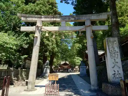 諏訪大社下社春宮(長野県)