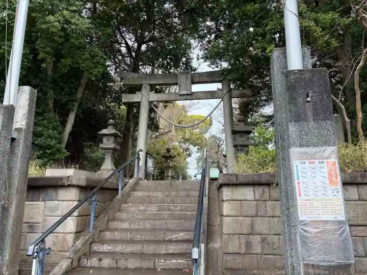 篠原八幡神社の{uncategorized: "未分類", other: "その他", undefined: "問題あり", building: "その他建物", grave: "お墓", sacred_gate: "鳥居", guardian: "狛犬", statue: "像", buddha: "仏像", history: "歴史", nature: "自然", garden: "庭園", animal: "動物", pagoda: "塔", temizu: "手水舎", mountain_gate: "山門・神門", sanctuary: "本殿・本堂", subordinate: "末社・摂社", art: "芸術", scenery: "景色", jizo: "地蔵", ema: "絵馬", goshuin: "御朱印", omikuji: "おみくじ", items: "授与品その他", amulet: "お守り", goshuincho: "御朱印帳", eats: "食事", festival: "お祭り", votive_dance: "神楽", shichigosan: "七五三参", wedding: "結婚式", experience: "体験その他", initially: "初詣", around: "周辺", anti_infection: "感染症対策"}