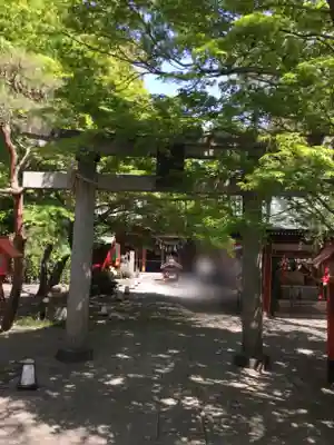 冠稲荷神社の鳥居