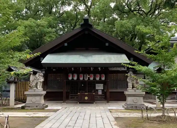 那古野神社の本殿・本堂