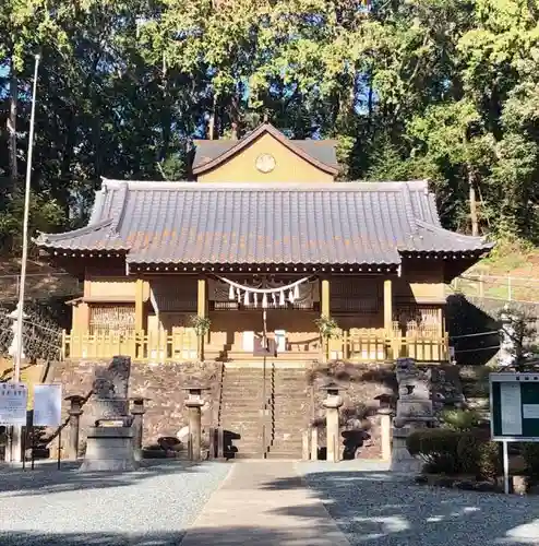 籰繰神社の本殿