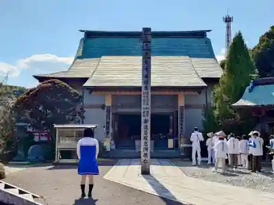 種間寺の本殿・本堂
