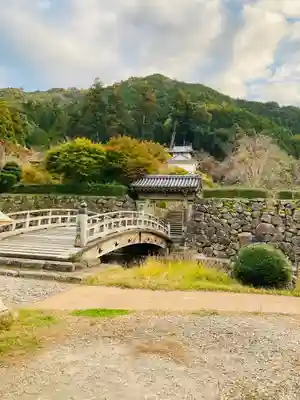 有子山稲荷神社の山門・神門