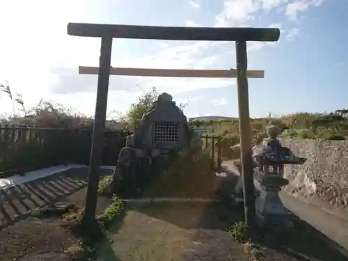 船頭の祠の鳥居