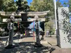 相模原氷川神社の鳥居