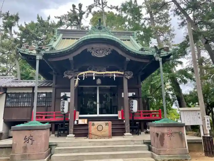 諏訪神社の本殿・本堂