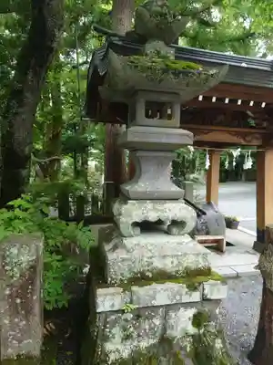 山中諏訪神社(山梨県)
