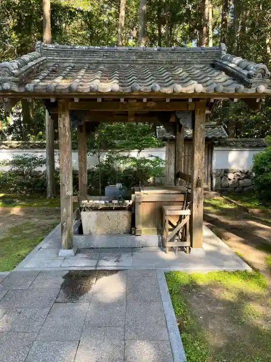 國分寺の{uncategorized: "未分類", other: "その他", undefined: "問題あり", building: "その他建物", grave: "お墓", sacred_gate: "鳥居", guardian: "狛犬", statue: "像", buddha: "仏像", history: "歴史", nature: "自然", garden: "庭園", animal: "動物", pagoda: "塔", temizu: "手水舎", mountain_gate: "山門・神門", sanctuary: "本殿・本堂", subordinate: "末社・摂社", art: "芸術", scenery: "景色", jizo: "地蔵", ema: "絵馬", goshuin: "御朱印", omikuji: "おみくじ", items: "授与品その他", amulet: "お守り", goshuincho: "御朱印帳", eats: "食事", festival: "お祭り", votive_dance: "神楽", shichigosan: "七五三参", wedding: "結婚式", experience: "体験その他", initially: "初詣", around: "周辺", anti_infection: "感染症対策"}