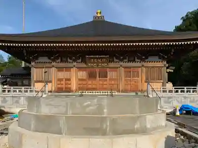 御誕生寺（猫寺）の本殿・本堂