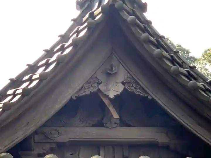 三柱神社の本殿・本堂