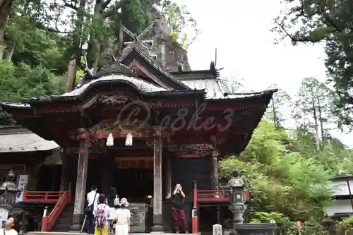 榛名神社の本殿