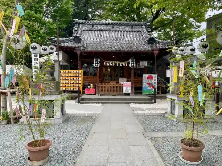 川越熊野神社の{uncategorized: "未分類", other: "その他", undefined: "問題あり", building: "その他建物", grave: "お墓", sacred_gate: "鳥居", guardian: "狛犬", statue: "像", buddha: "仏像", history: "歴史", nature: "自然", garden: "庭園", animal: "動物", pagoda: "塔", temizu: "手水舎", mountain_gate: "山門・神門", sanctuary: "本殿・本堂", subordinate: "末社・摂社", art: "芸術", scenery: "景色", jizo: "地蔵", ema: "絵馬", goshuin: "御朱印", omikuji: "おみくじ", items: "授与品その他", amulet: "お守り", goshuincho: "御朱印帳", eats: "食事", festival: "お祭り", votive_dance: "神楽", shichigosan: "七五三参", wedding: "結婚式", experience: "体験その他", initially: "初詣", around: "周辺", anti_infection: "感染症対策"}