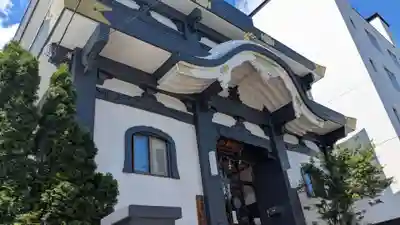 密修寺の本殿・本堂