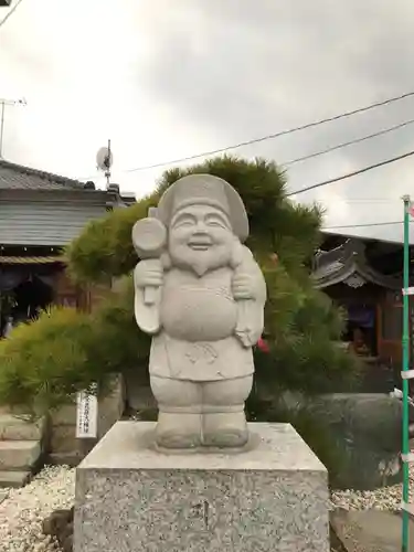 観音寺の像