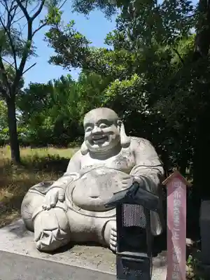 屏風ヶ浦　海岸寺/　御盥山不動坊の像