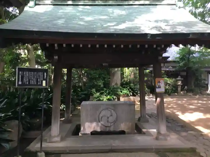 奥澤神社の手水舎
