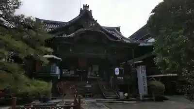 行願寺(革堂)の本殿・本堂