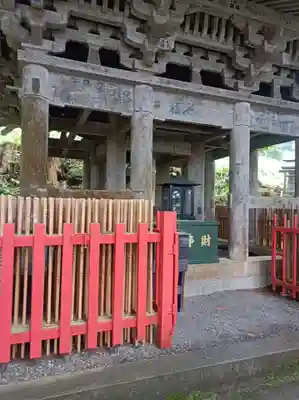 日石寺の塔