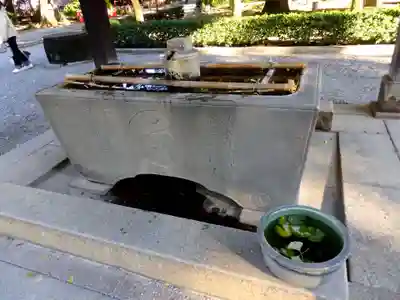 鑁阿寺の手水舎