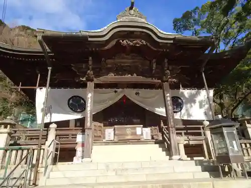 八栗寺の本殿