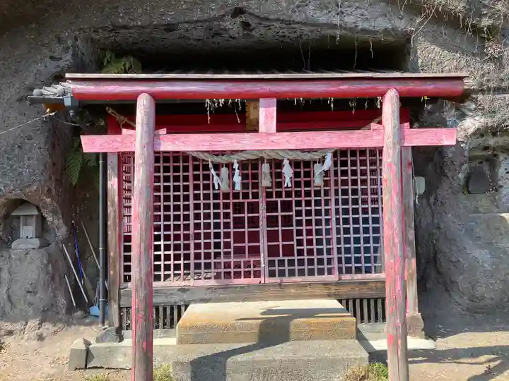 岩下火伏稲荷神社(大分県)