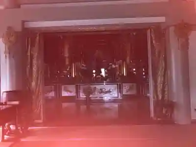 隆崇院の本殿・本堂