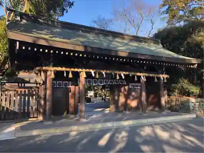 砥鹿神社(里宮)の山門・神門