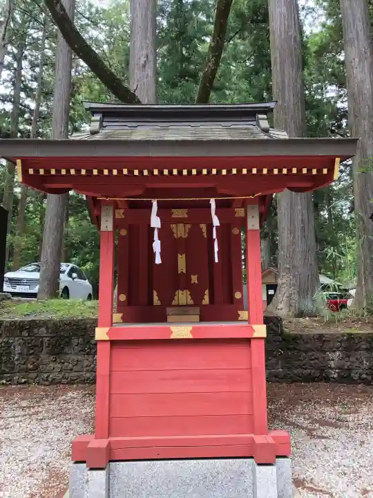 北口本宮冨士浅間神社の{uncategorized: "未分類", other: "その他", undefined: "問題あり", building: "その他建物", grave: "お墓", sacred_gate: "鳥居", guardian: "狛犬", statue: "像", buddha: "仏像", history: "歴史", nature: "自然", garden: "庭園", animal: "動物", pagoda: "塔", temizu: "手水舎", mountain_gate: "山門・神門", sanctuary: "本殿・本堂", subordinate: "末社・摂社", art: "芸術", scenery: "景色", jizo: "地蔵", ema: "絵馬", goshuin: "御朱印", omikuji: "おみくじ", items: "授与品その他", amulet: "お守り", goshuincho: "御朱印帳", eats: "食事", festival: "お祭り", votive_dance: "神楽", shichigosan: "七五三参", wedding: "結婚式", experience: "体験その他", initially: "初詣", around: "周辺", anti_infection: "感染症対策"}