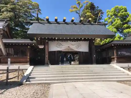 籠神社の山門